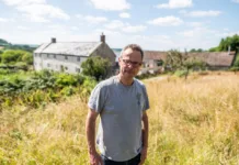 Hugh Fearnley-Whittingstall and his fishing lure habit | The Random 19
